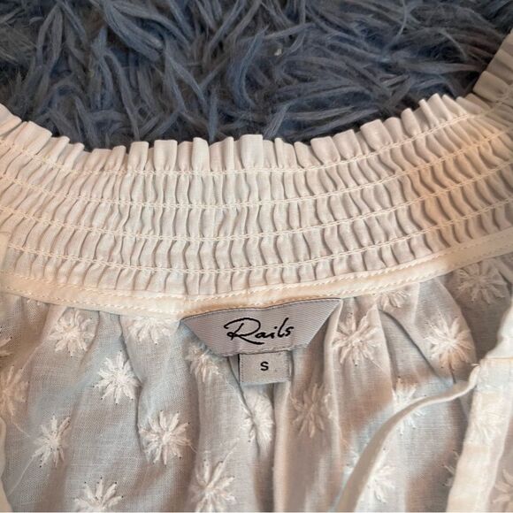 RAILS Paris Embroidered Blouse in White Size S - Picture 4 of 8